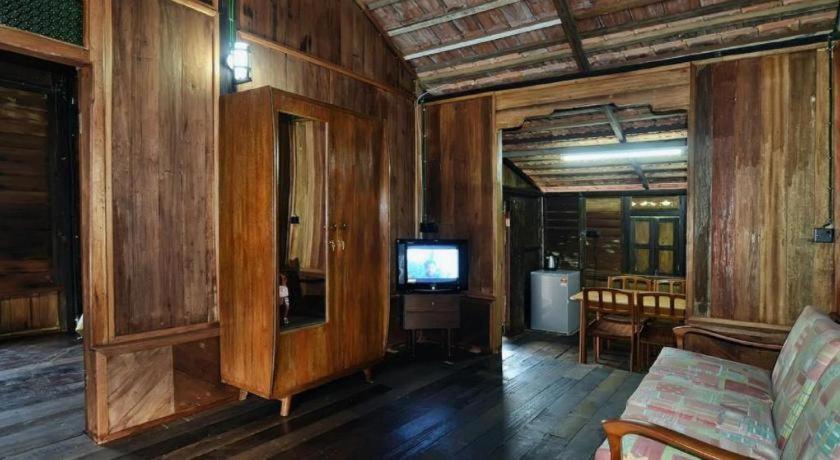 Oyo Home 90745 Desa Balqis Beach Resort Малакка Экстерьер фото